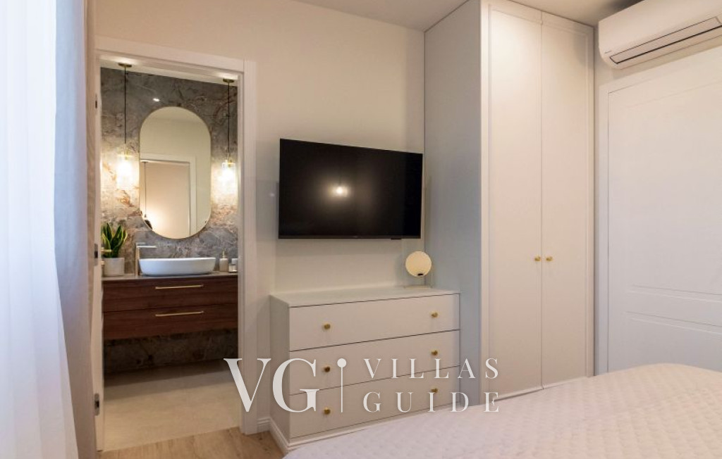 Modern Istrian Villa Lere with Pool, BBQ Lounge & Activities Bedroom