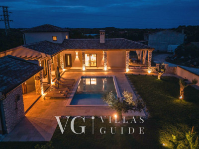 Modern Istrian Villa Lere with Pool, BBQ Lounge & Activities