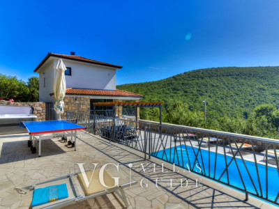 Villa Casa Verde with pool&whirpool Garden and property exterior