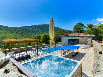 Villa Casa Verde with pool&whirpool