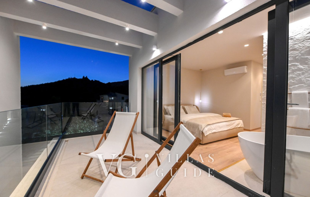 Villa Rosemary - West - Makarska Bedroom