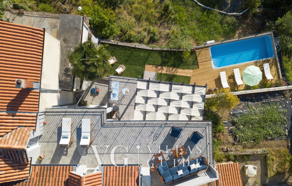 Villa Palazzo Adriana Krk Garden and property exterior