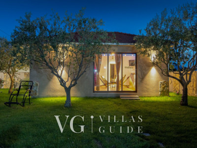 Villa Popovića Dvori - Makarska Dvorište i vanjski dio objekta