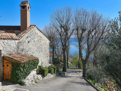 Villa Hidden world with pool