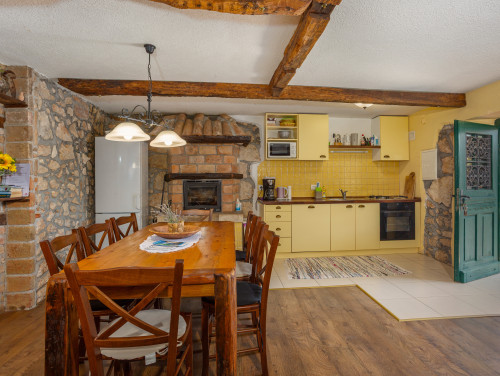 Villa Hidden world with pool