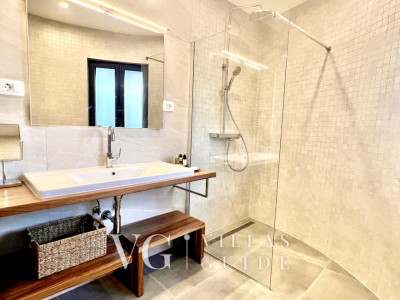 Villa Palazzo Blue pool&whirpool&beachfront- Opatija Bathroom