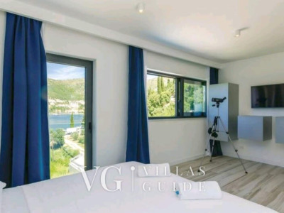 Villa White Lady Bedroom