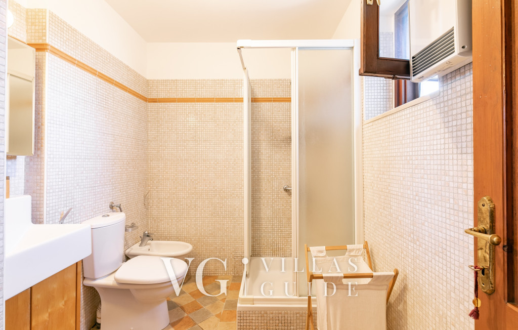 Villa Stavros Bathroom