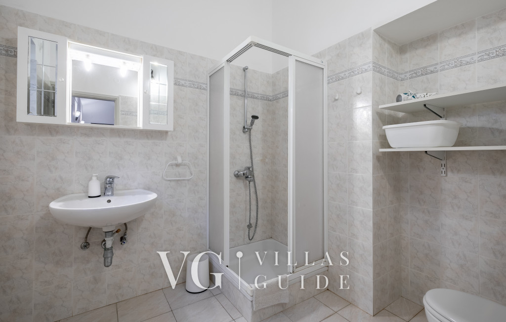 Villa Stavros Bathroom