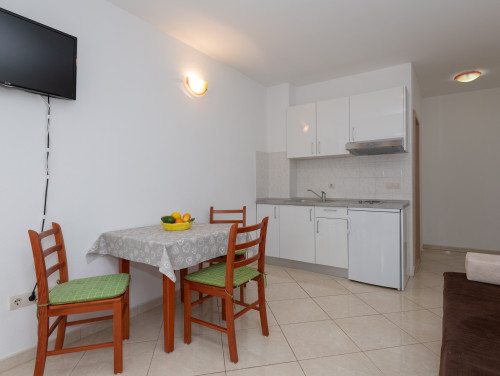 Studio Apartman Erstić 2 - Baška Voda