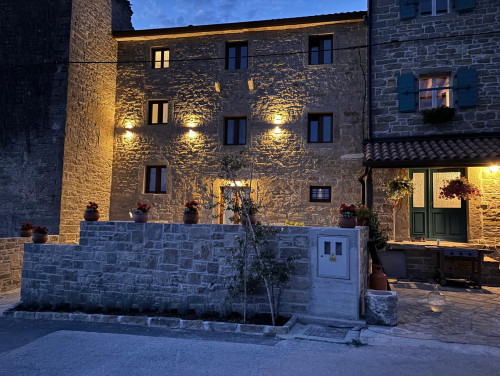 Apartment Groznjan I