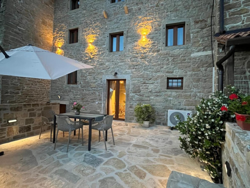 Apartment Groznjan I