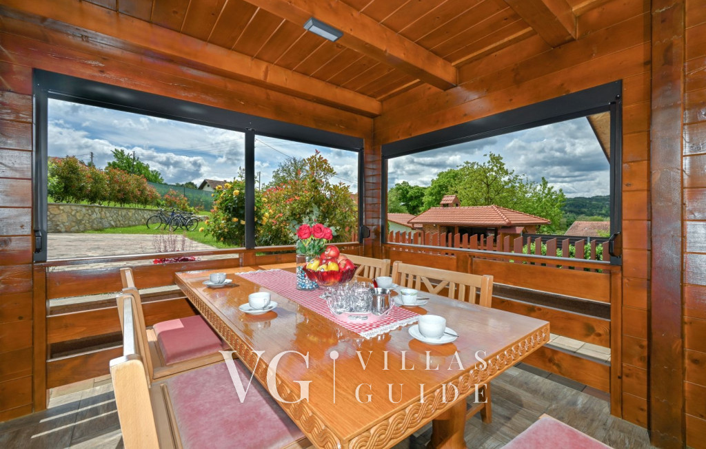 Villa Nina Zusatzinhalte