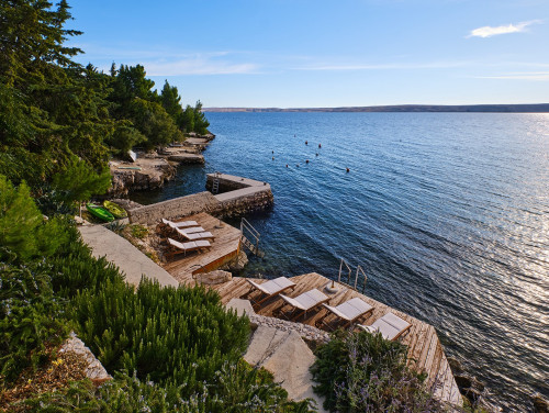 Villa Wind rose with pool&whirpool&sauna&beachfront