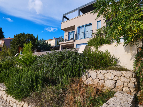 Villa Wind rose with pool&whirpool&sauna&beachfront