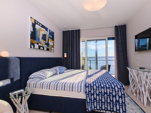 Villa Wind rose with pool&whirpool&sauna&beachfront