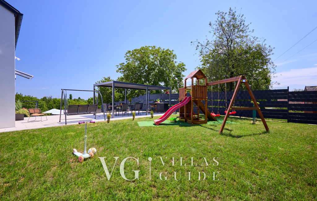 Villa M.I.L.A. Contenuto aggiuntivo