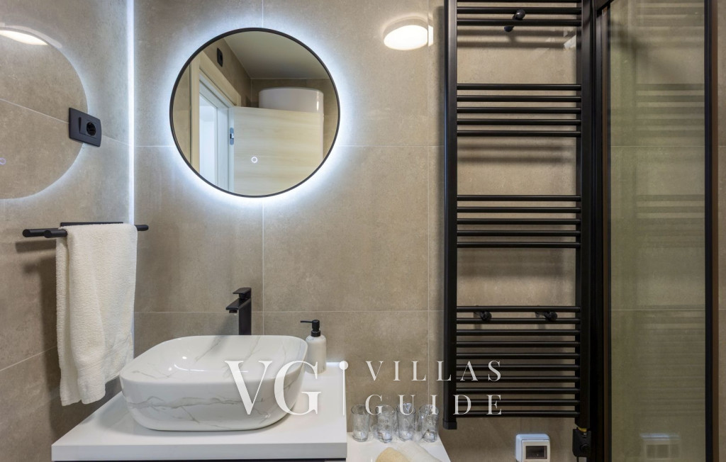 Villa Gali Bathroom