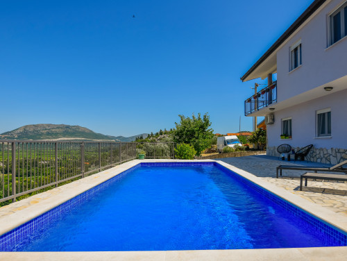 Villa Vega - Makarska