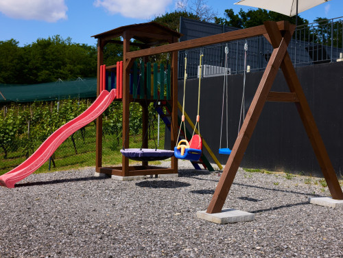 Villa Robinia Hill Residence