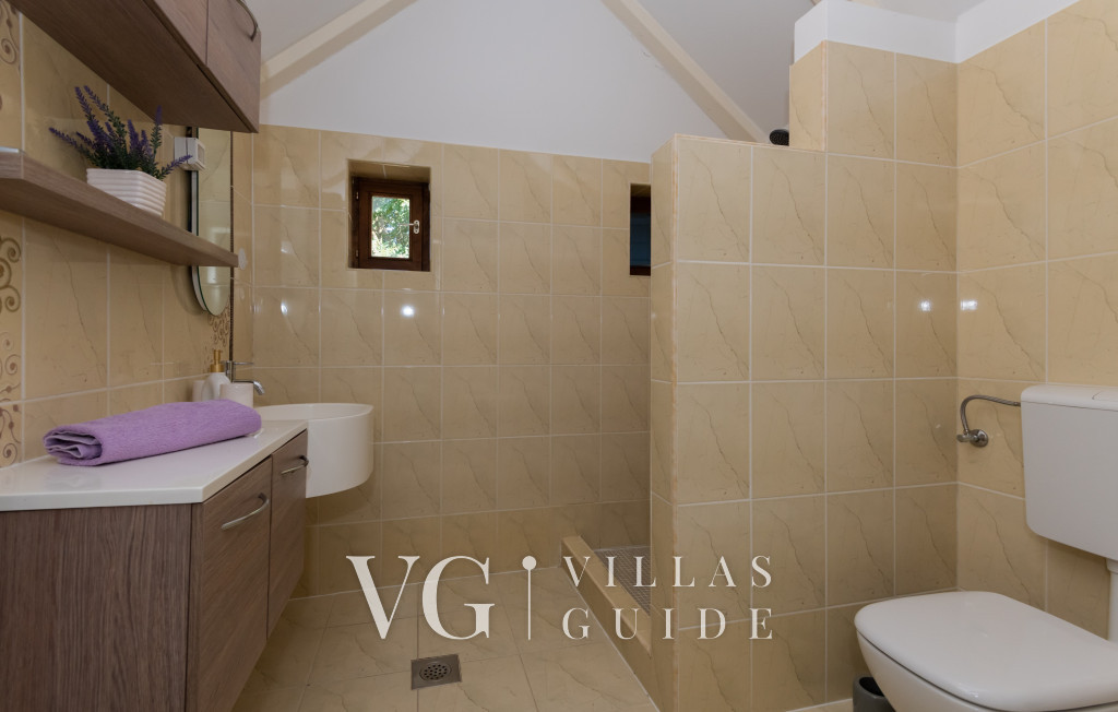 Villa Toni - Makarska Kupaonica