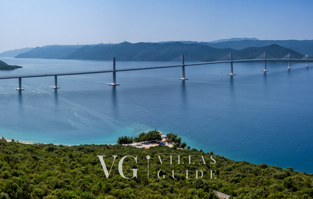 Villa Sole Komarna Microlocation