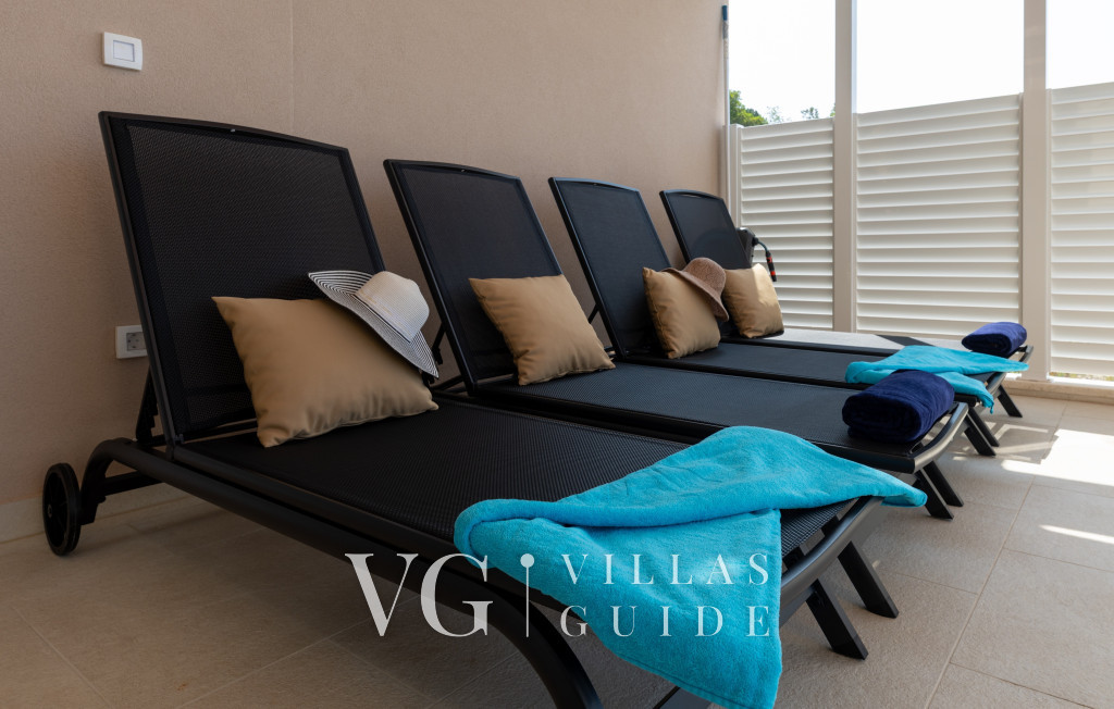 Villa Sole Komarna Pool