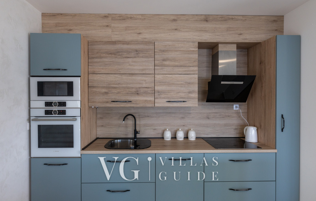 Villa Sole Komarna Kitchen