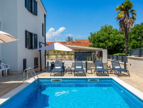 Apartment Estate 2 - Island Krk