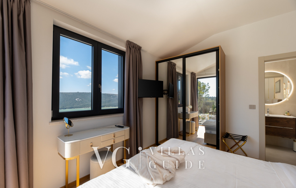 Vila Laguna Blu Camera da letto