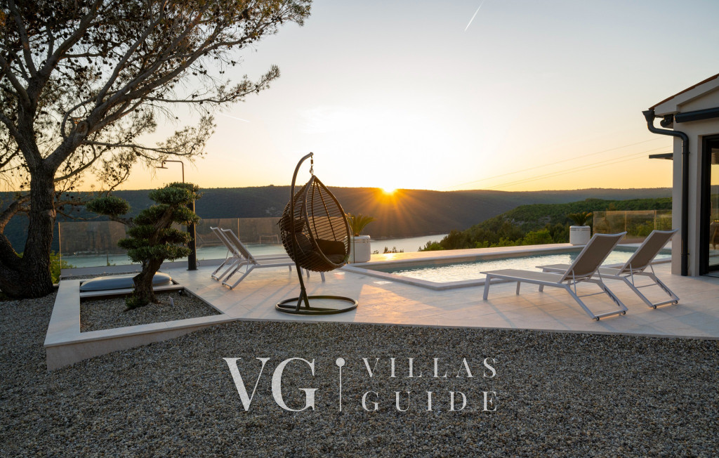 Vila Laguna Blu Piscina