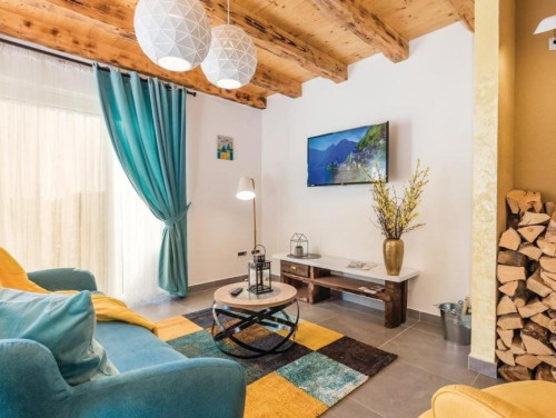 Holiday home villa Zora with outdoor whirpool