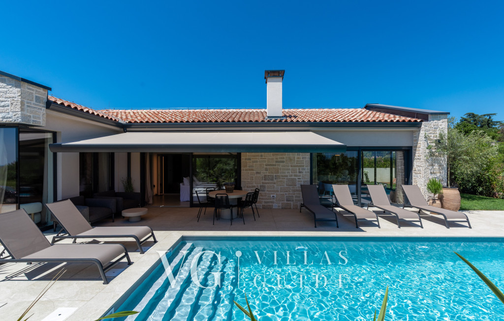 Villa Flores Piscina