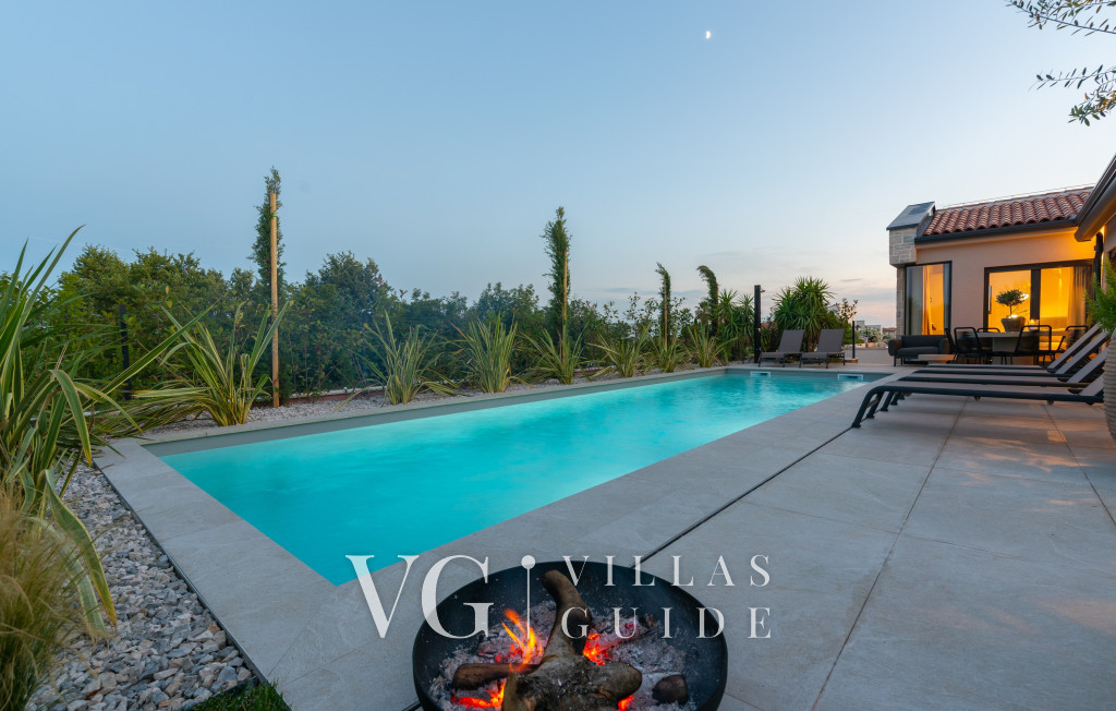 Villa Flores Contenuto aggiuntivo