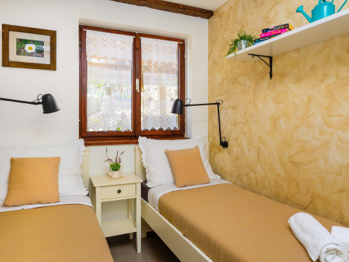 Villa Imortele aria with pool&whirpool island Cres