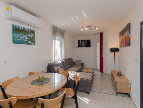 Holiday Home Helga - Makarska