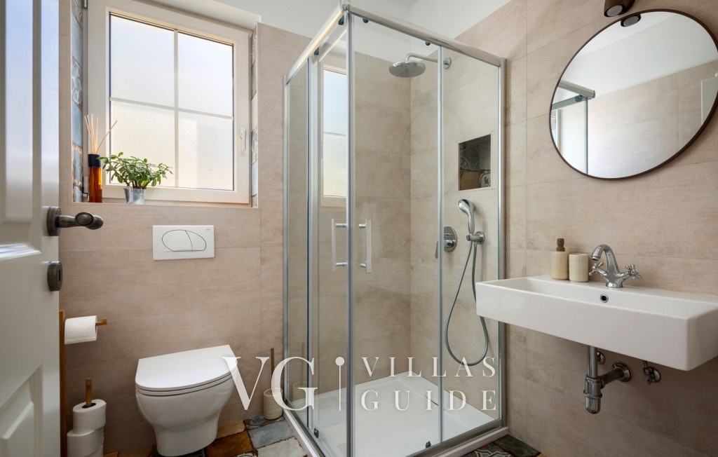 Casa Nona Anica Bathroom