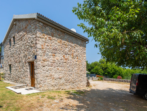 Villa Risika 1 with pool island Krk