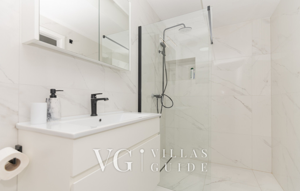 Star Hill - Makarska Bagno