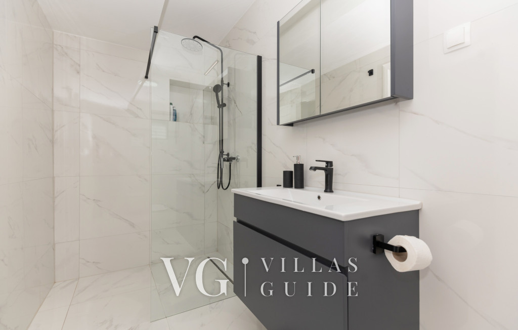 Star Hill - Makarska Bagno