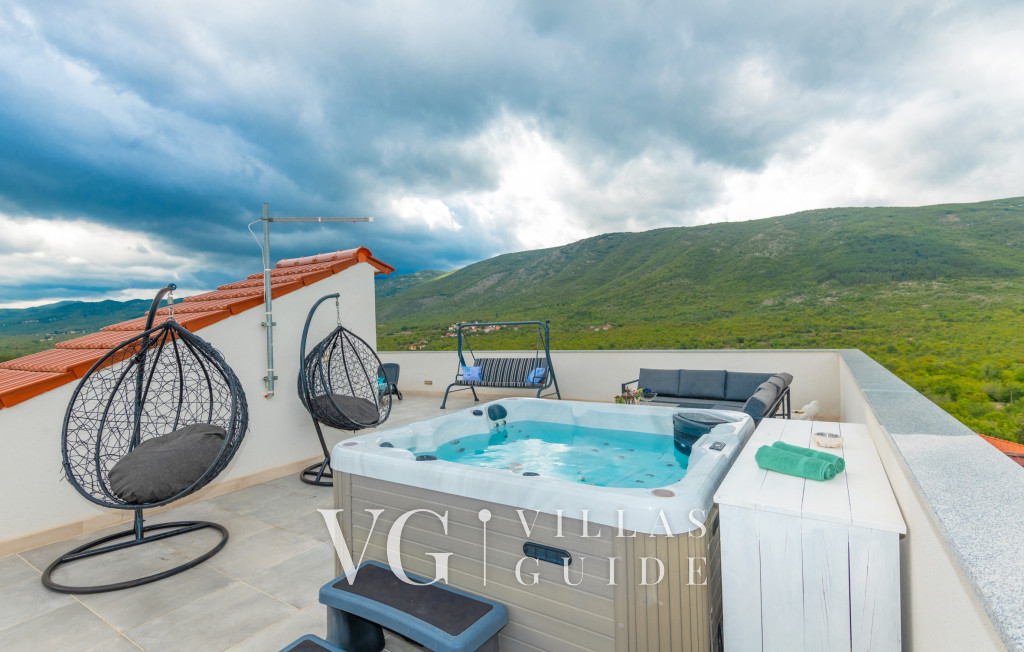 Star Hill - Makarska