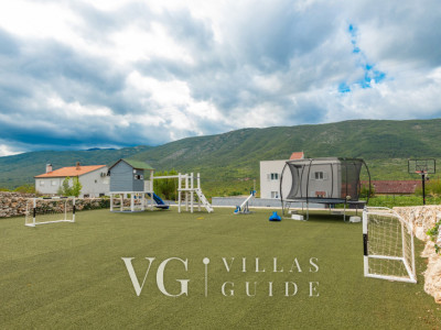 Star Hill - Makarska