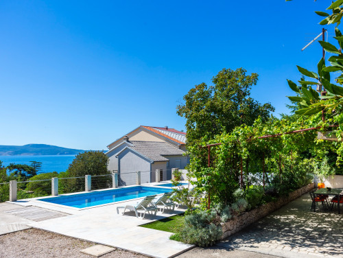Villa Nina with pool - Kvarner