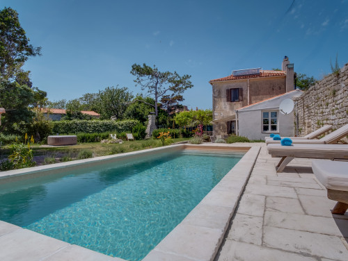 Villa Palazzo Limone with pool Mali Lošinj