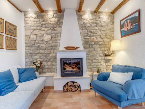 Villa Palazzo Limone with pool Mali Lošinj