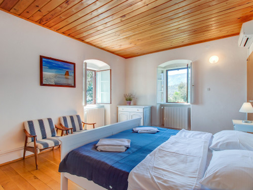 Villa Palazzo Limone with pool Mali Lošinj