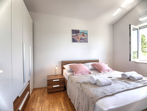 Holiday home Srećko