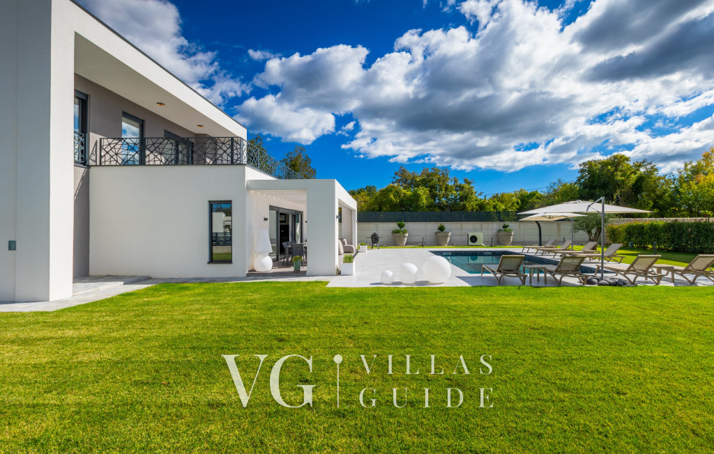 Villa Sever Garten und Außenbereich