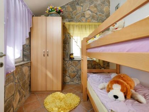 Holiday home Lišnjak