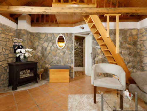 Holiday home Lišnjak